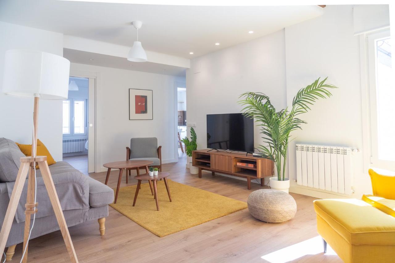 El Retiro de San Francisco - Piso de diseño - 4 pax + despacho Oviedo Exterior foto